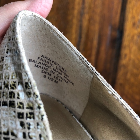 Anne Klein Wystere Pumps in Vegan Snakeskin Print - Picture 7 of 8